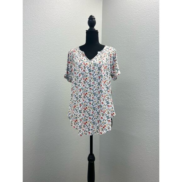 Women's Floral V-neck top - Picture 1 of 5